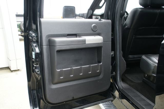 Used 2016 Ford F350 Lariat w/ Lariat Ultimate Package image 30