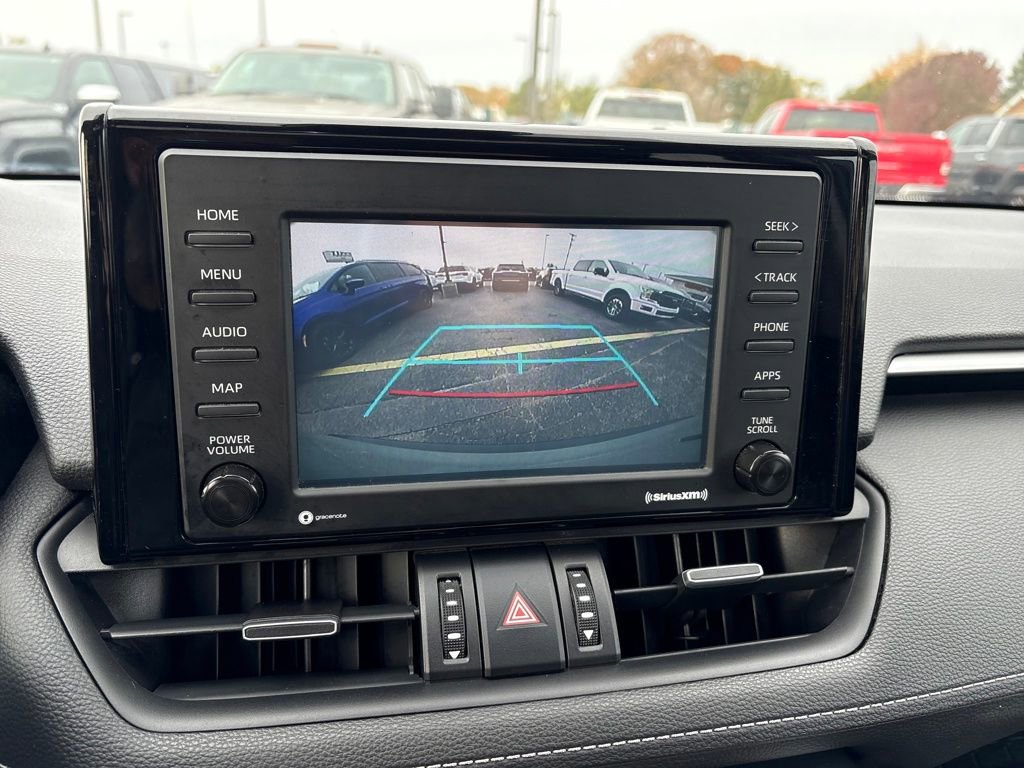 Used 2020 Toyota RAV4 XLE Premium image 19