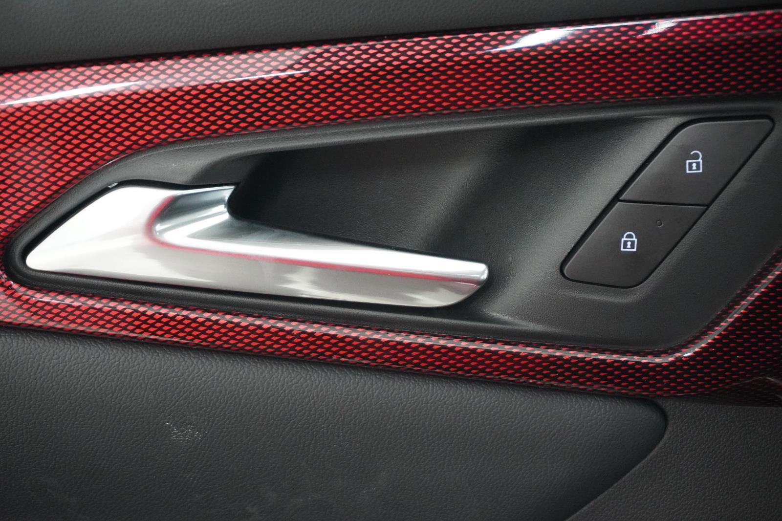 New 2026 Chevrolet Traverse Z71 w/ Enhanced Driving Package AWD/4WD image 17