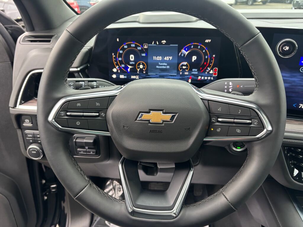 Certified 2025 Chevrolet Suburban LT w/ Comfort Package image 20