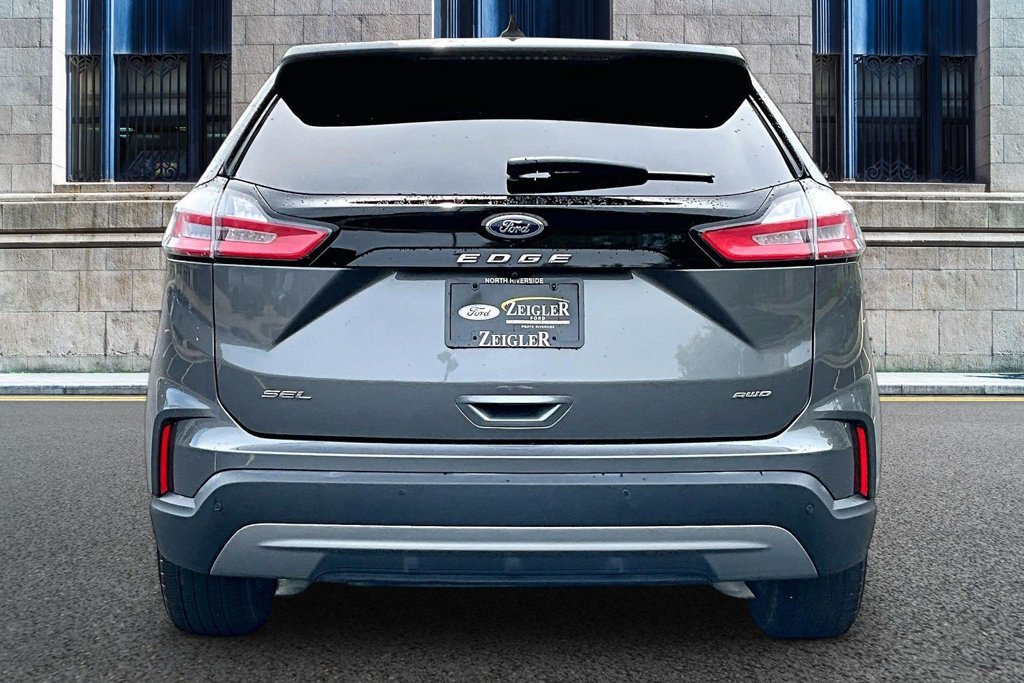 Certified 2023 Ford Edge SEL w/ Convenience Package AWD/4WD image 4