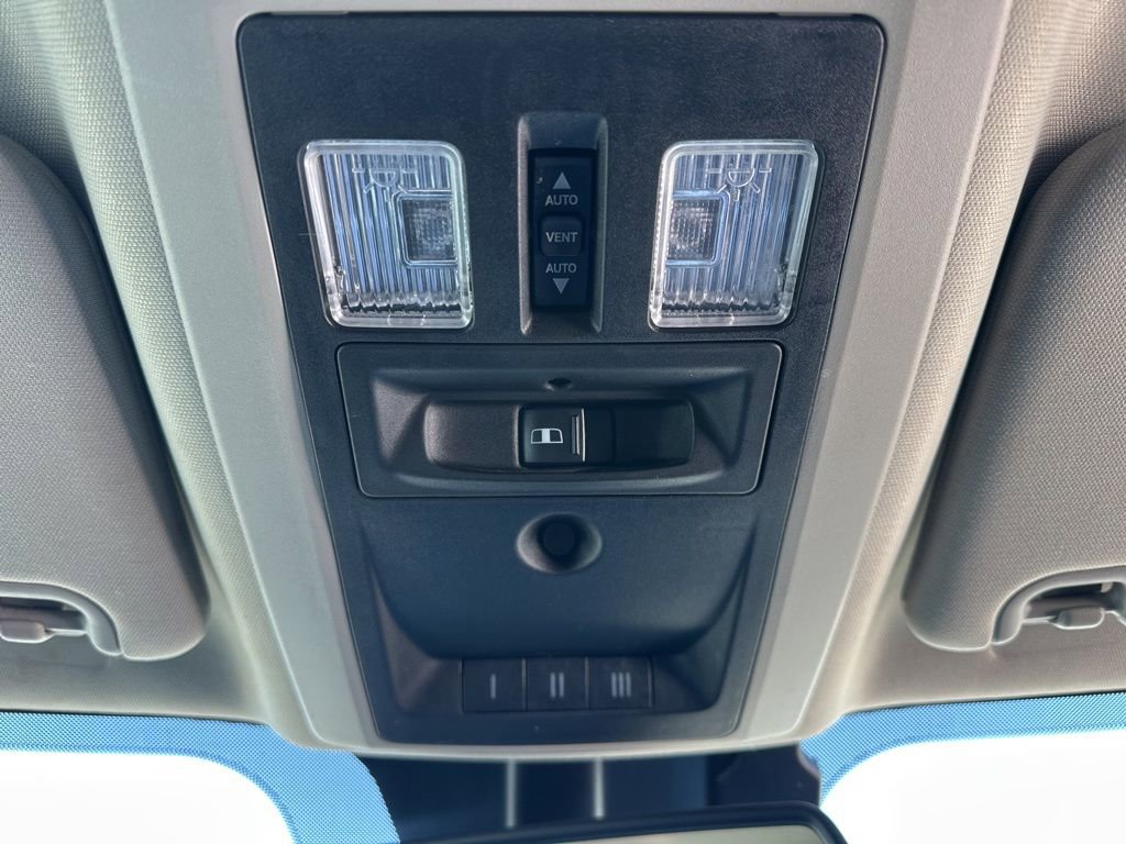 Used 2017 RAM 1500 Laramie w/ Convenience Group image 46