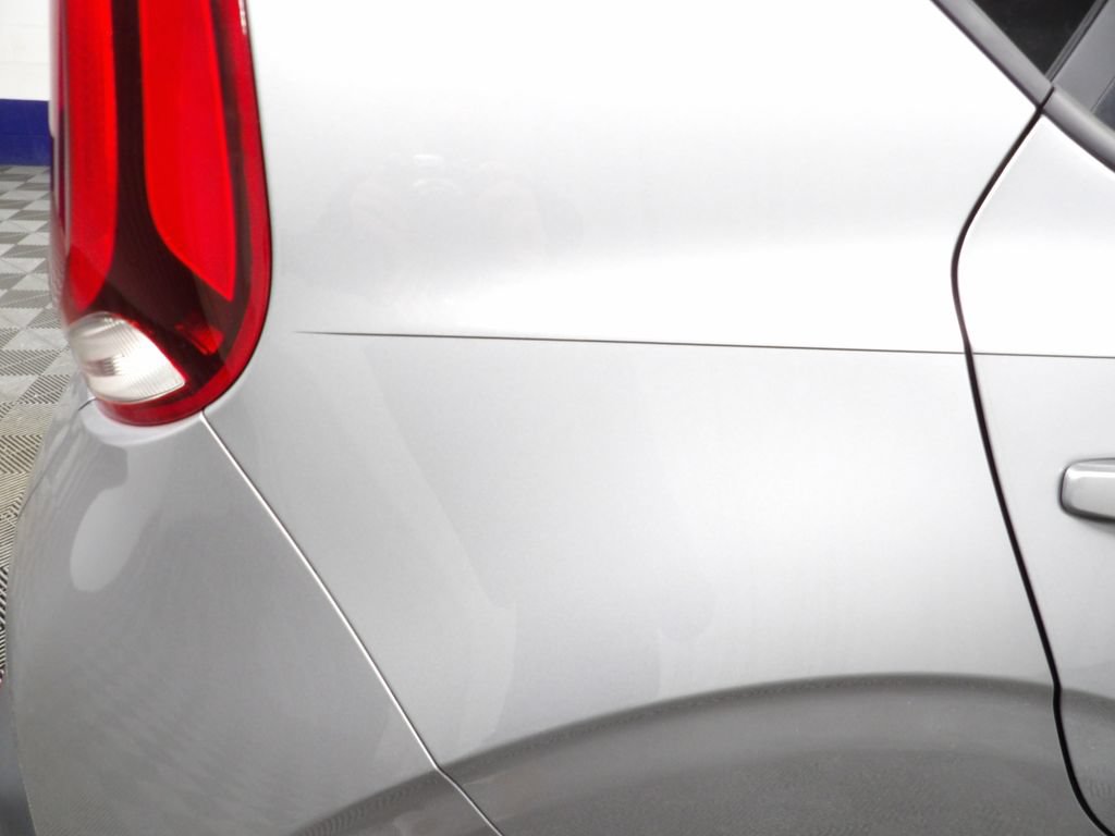 Used 2022 Kia Soul LX w/ Technology Package FWD image 28