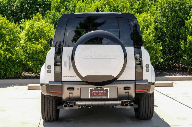 New 2026 Land Rover Defender 110 V8 AWD/4WD image 9