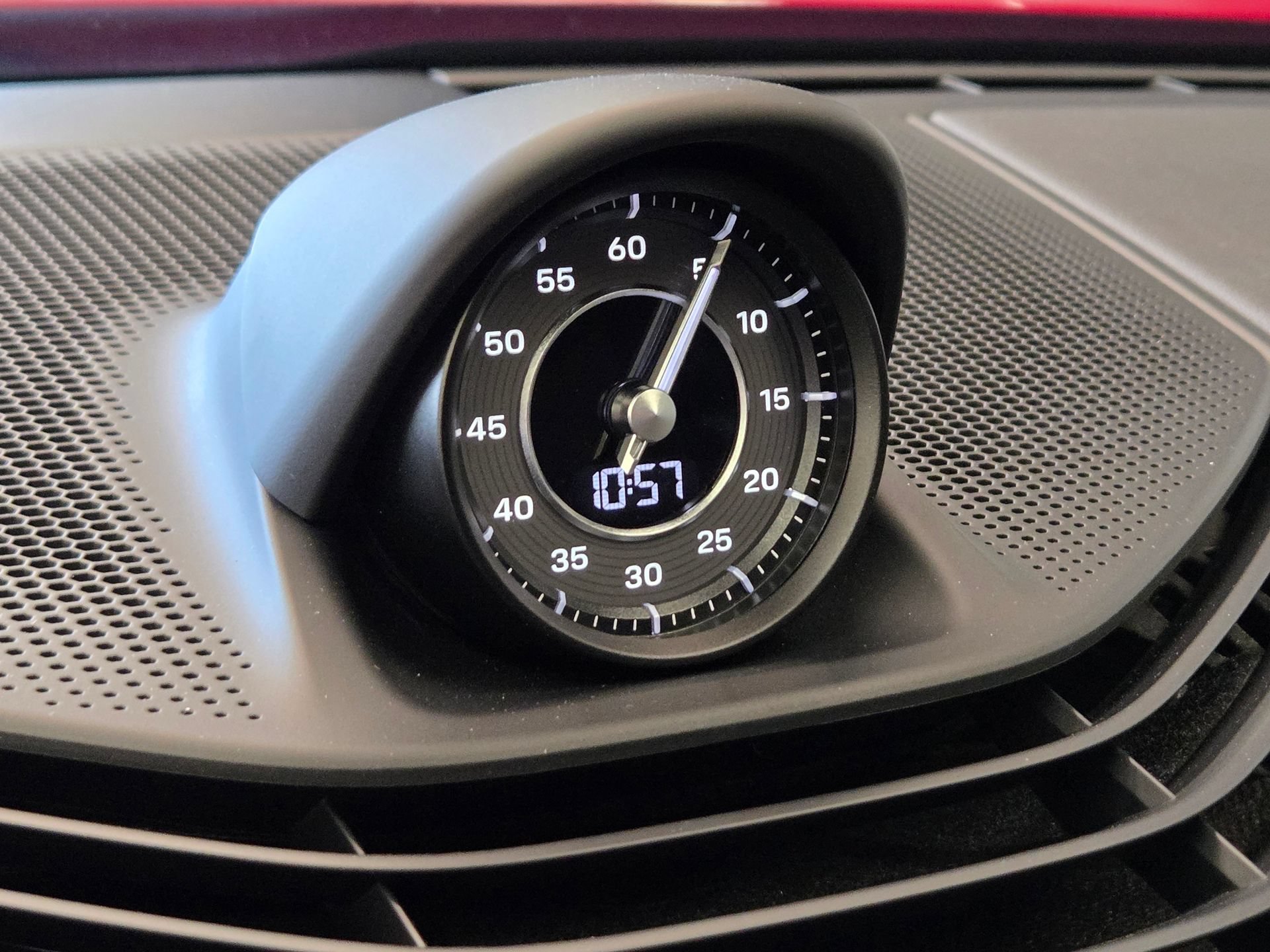 Certified 2021 Porsche Taycan Turbo S AWD/4WD image 22