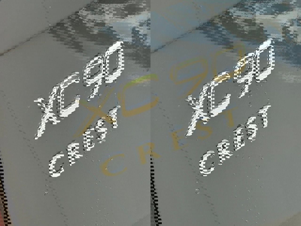 New 2026 Volvo XC90 B6 Plus w/ Protection Package Premier image 7