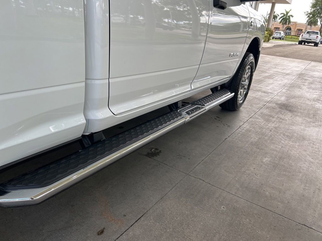 Used 2025 RAM 2500 Big Horn AWD/4WD image 26