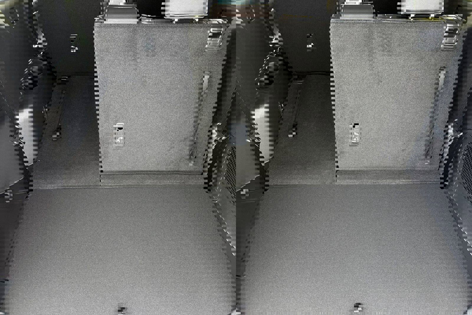 New 2026 Toyota Highlander XLE image 18