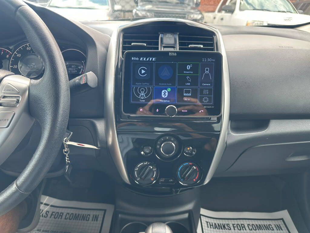 Used 2015 Nissan Versa Note SV FWD image 18