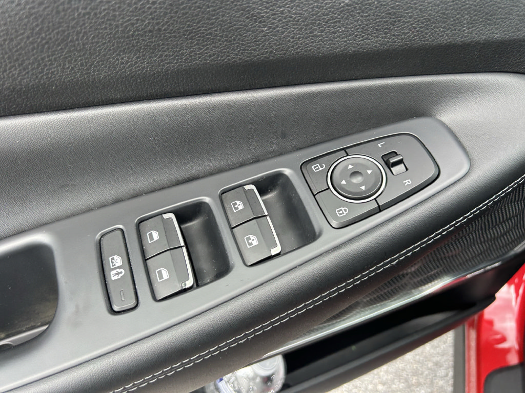 Certified 2023 Hyundai Santa Fe SEL w/ Premium Package FWD image 23