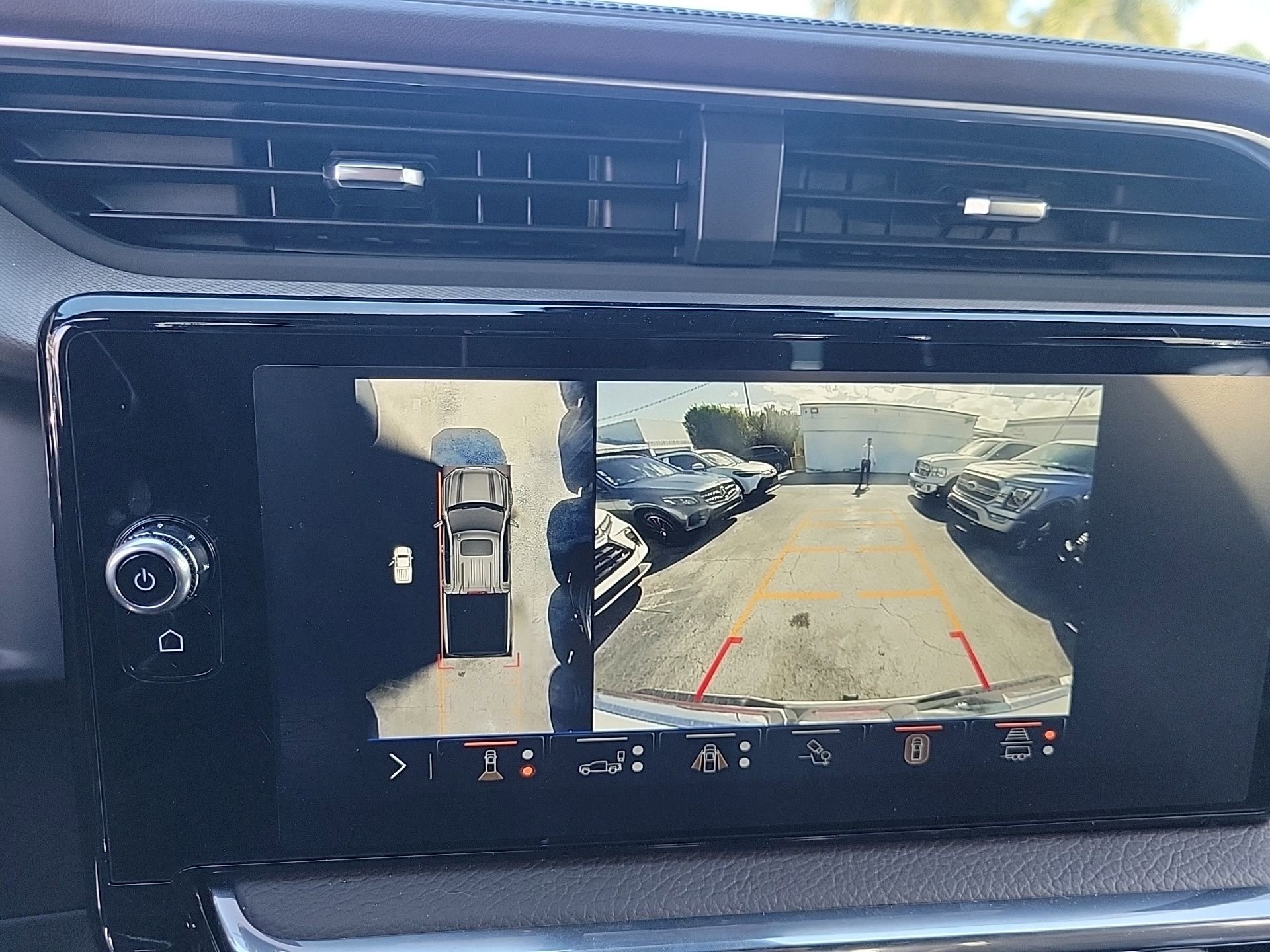 Used 2024 GMC Sierra 1500 Denali w/ Technology Package image 33