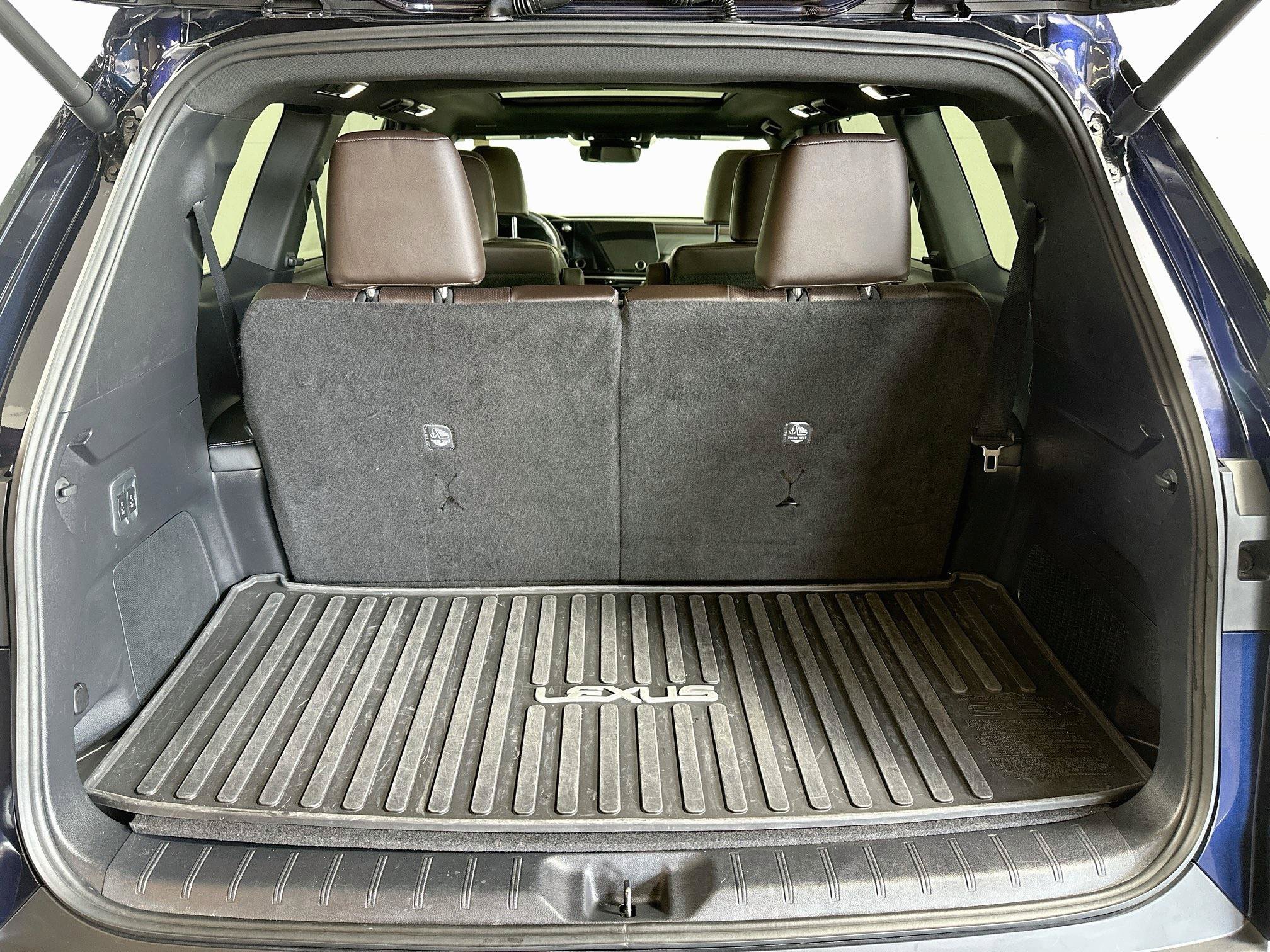 Certified 2024 Lexus TX 350 AWD w/ Captains Chair Package image 26