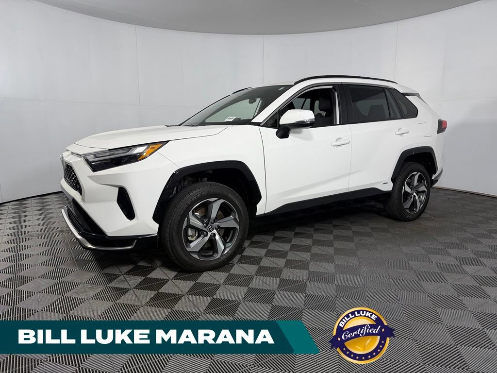 Used 2025 Toyota RAV4 SE AWD/4WD image 1