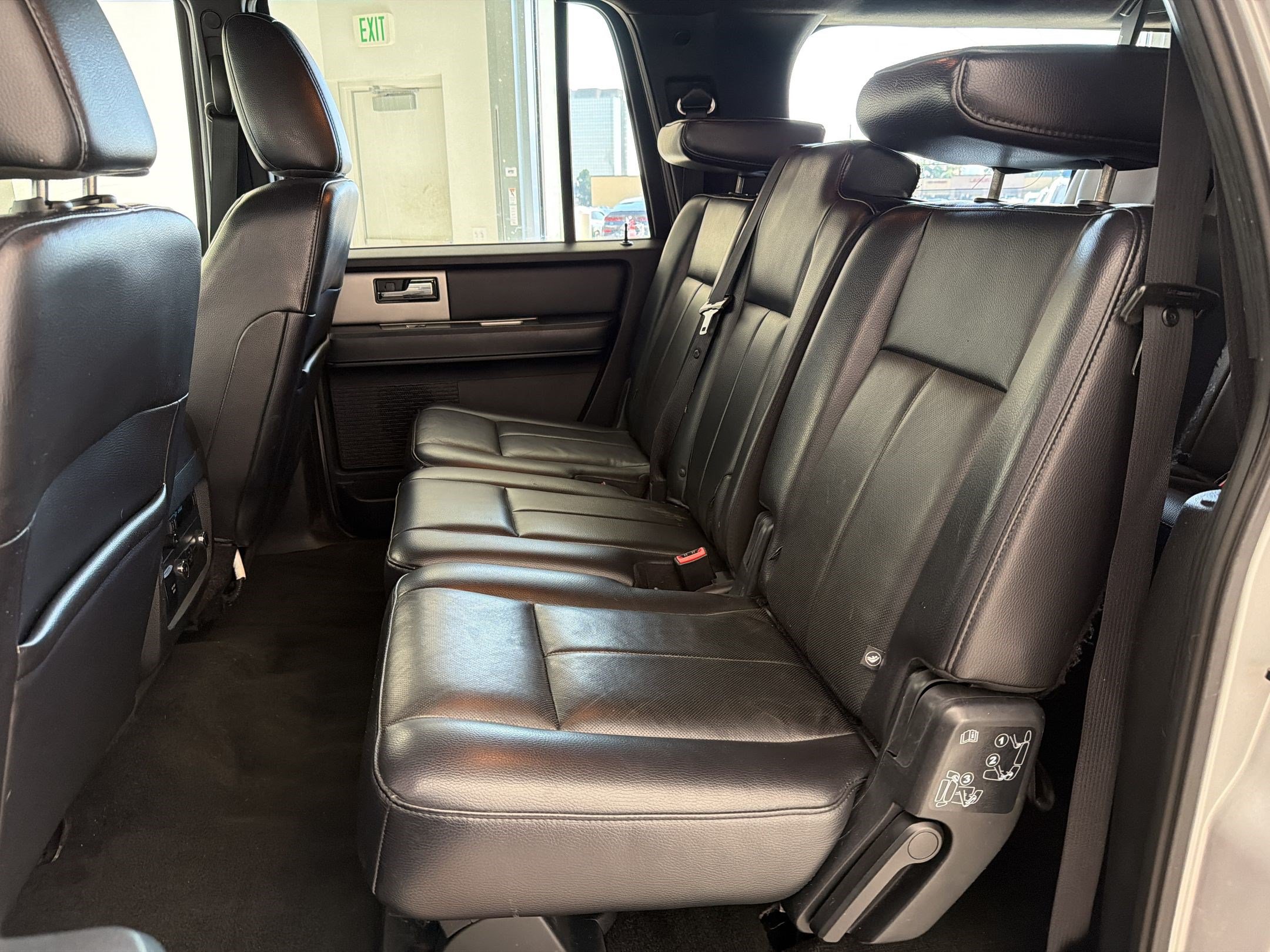 Used 2016 Ford Expedition EL XLT w/ Equipment Group 202A AWD/4WD image 22