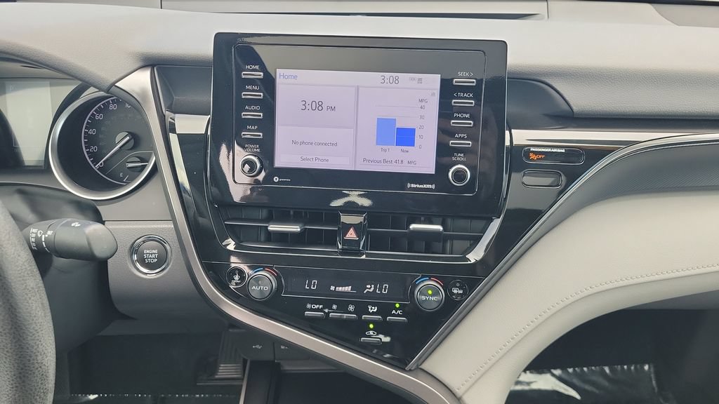 Used 2023 Toyota Camry LE w/ Convenience Package FWD image 14