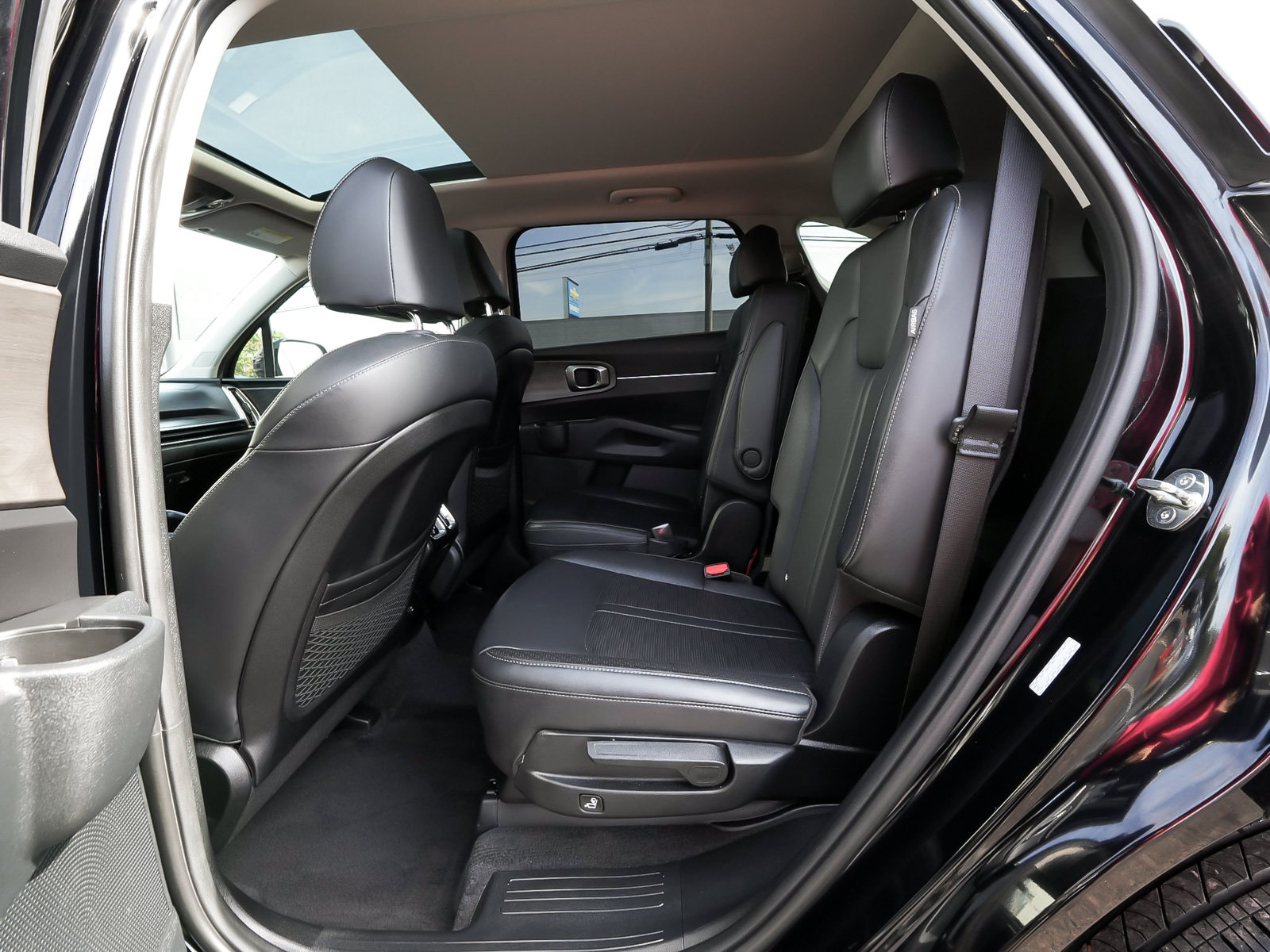 Used 2024 Kia Sorento X-Line EX AWD/4WD image 33