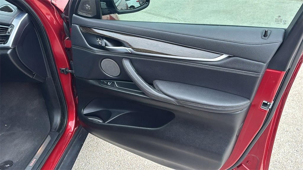 Used 2018 BMW X6 sDrive35i image 44