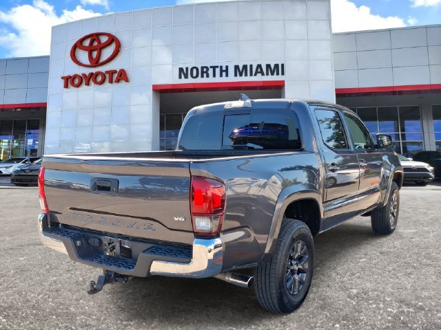 Used 2023 Toyota Tacoma SR5 RWD image 4