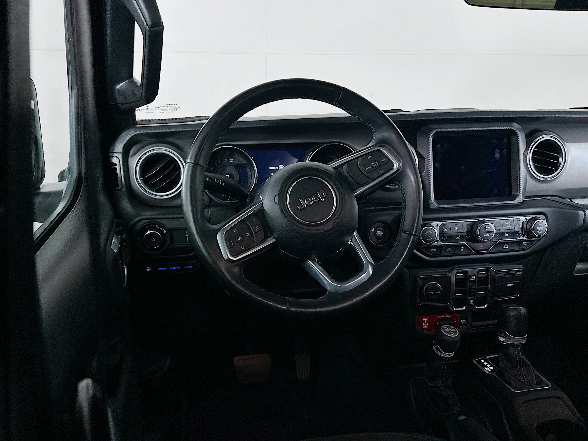 Used 2023 Jeep Wrangler Unlimited Rubicon 4xe w/ Cold Weather Group image 15