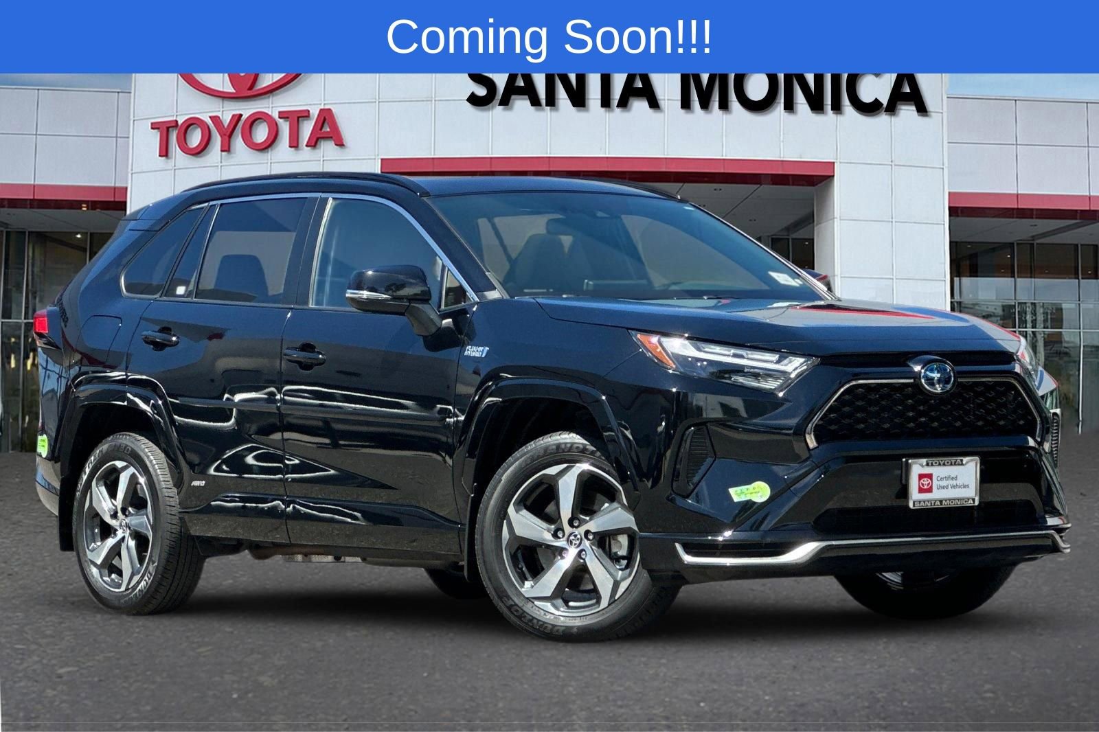 Used 2023 Toyota RAV4 SE w/ Weather & Moonroof Package AWD/4WD image 1