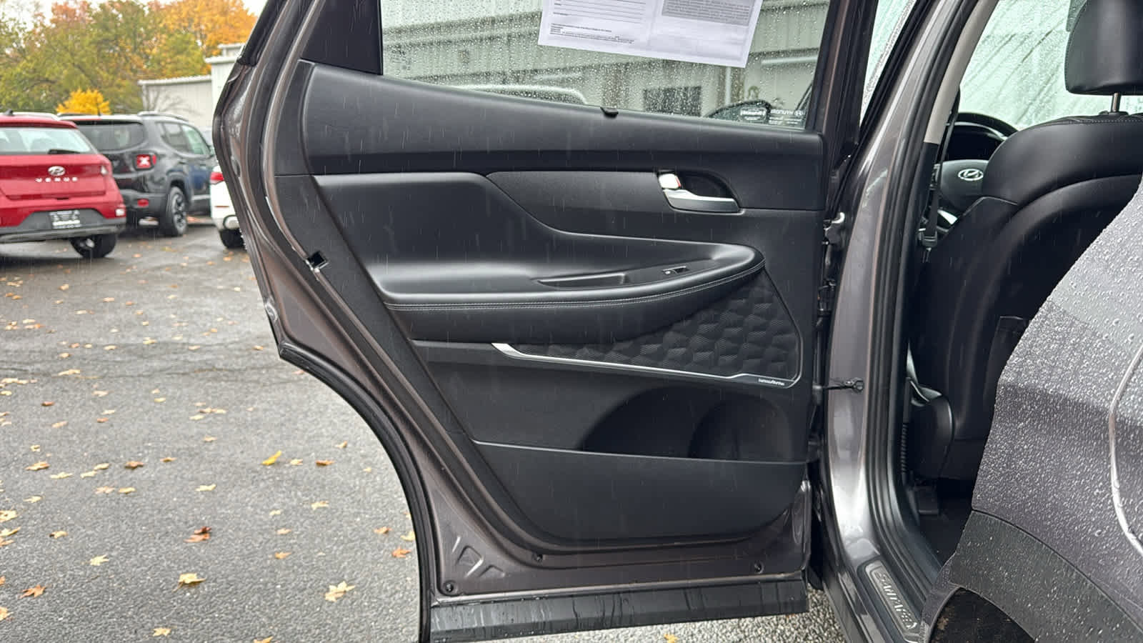 Used 2022 Hyundai Santa Fe SEL Premium w/ Cargo Package image 24