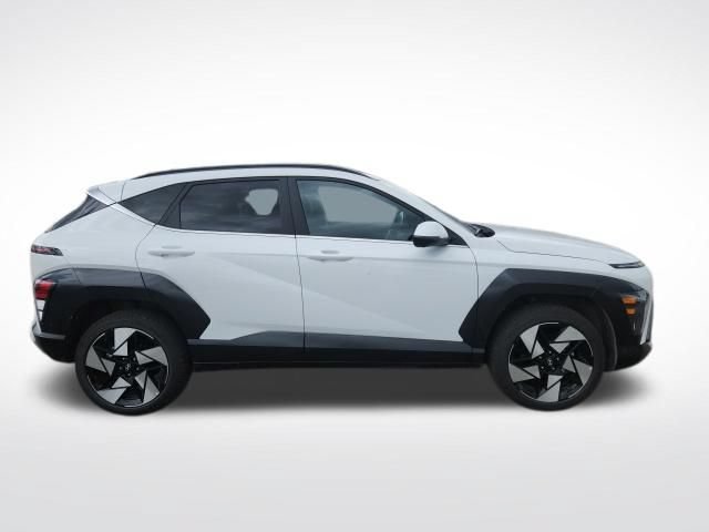 Used 2026 Hyundai Kona Limited AWD/4WD image 4