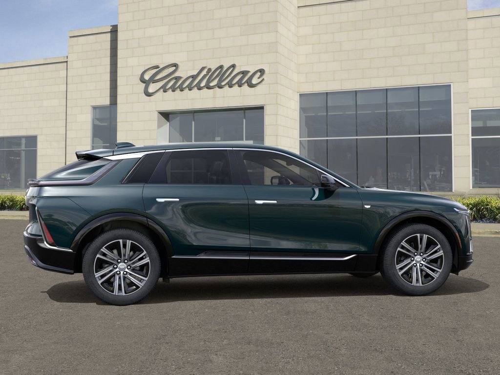 New 2026 Cadillac Lyriq Luxury image 5