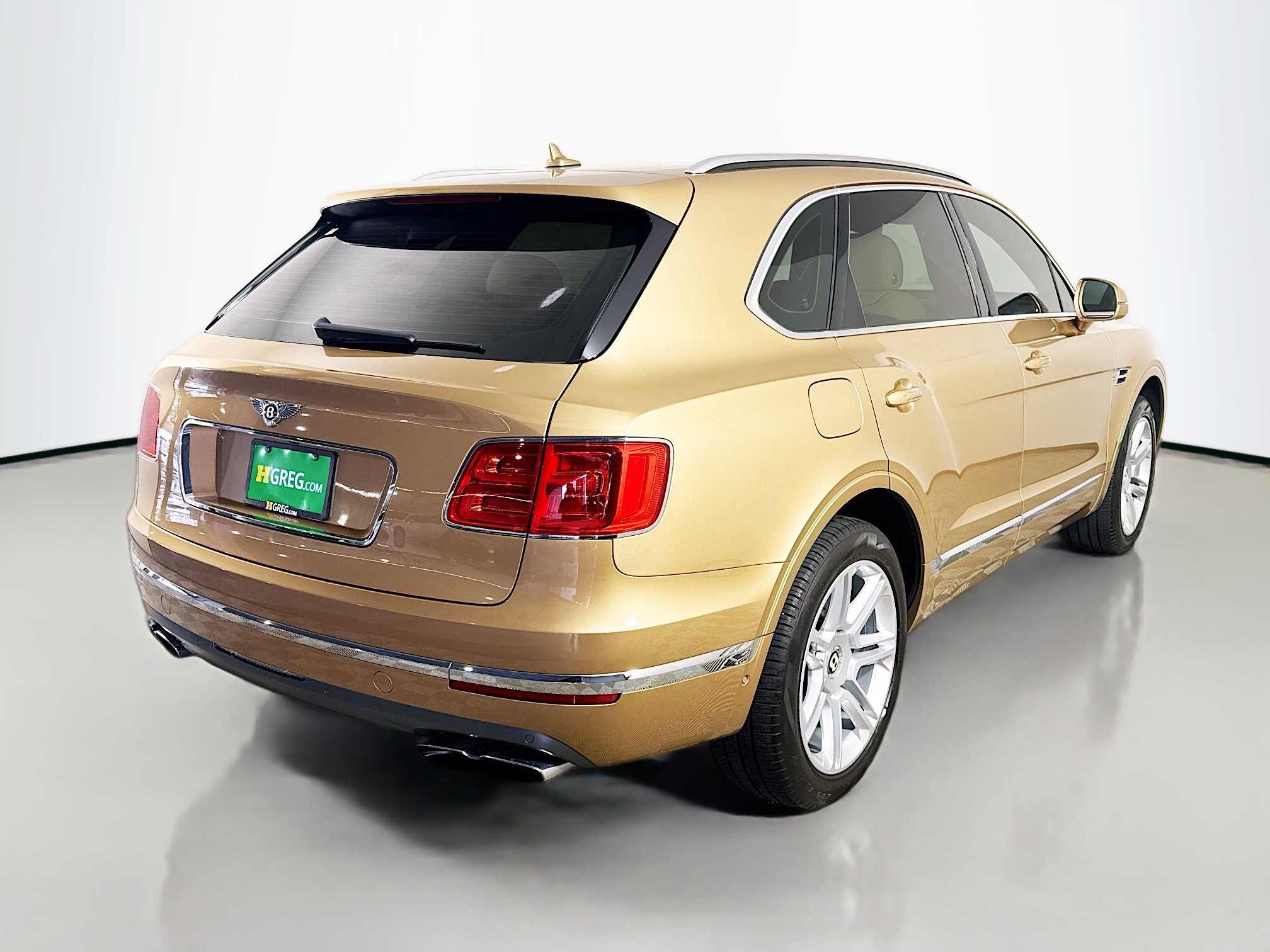 Used 2019 Bentley Bentayga image 10