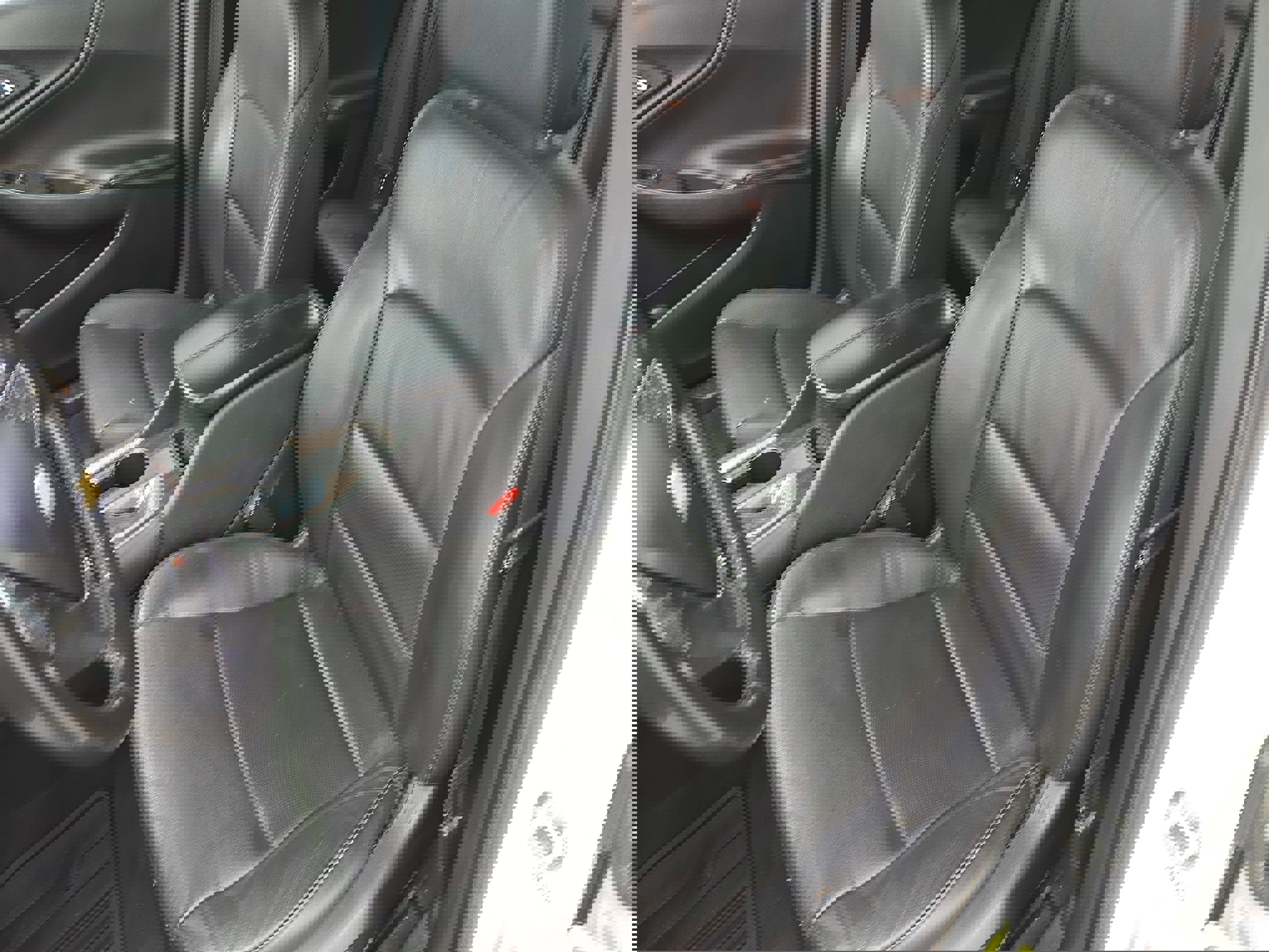 Used 2020 Chevrolet Malibu Premier image 14