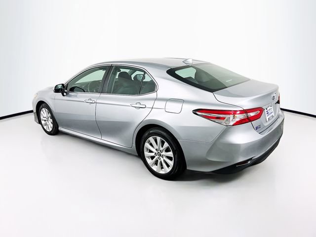 Used 2019 Toyota Camry L image 5