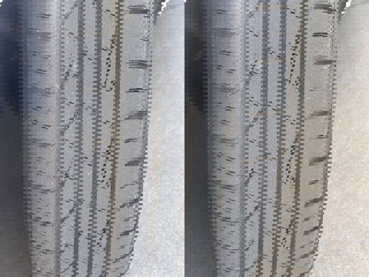 Used 2018 Volkswagen Beetle 2.0T SE image 3