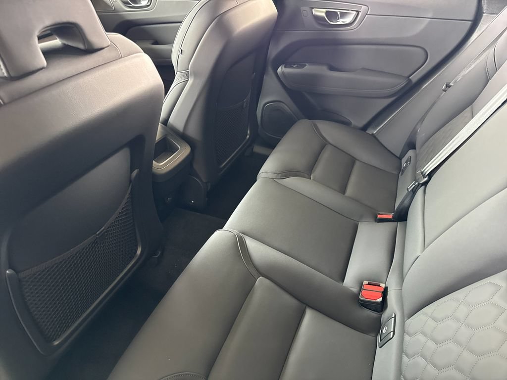 New 2026 Volvo XC60 B5 Plus w/ Climate Package AWD/4WD image 11