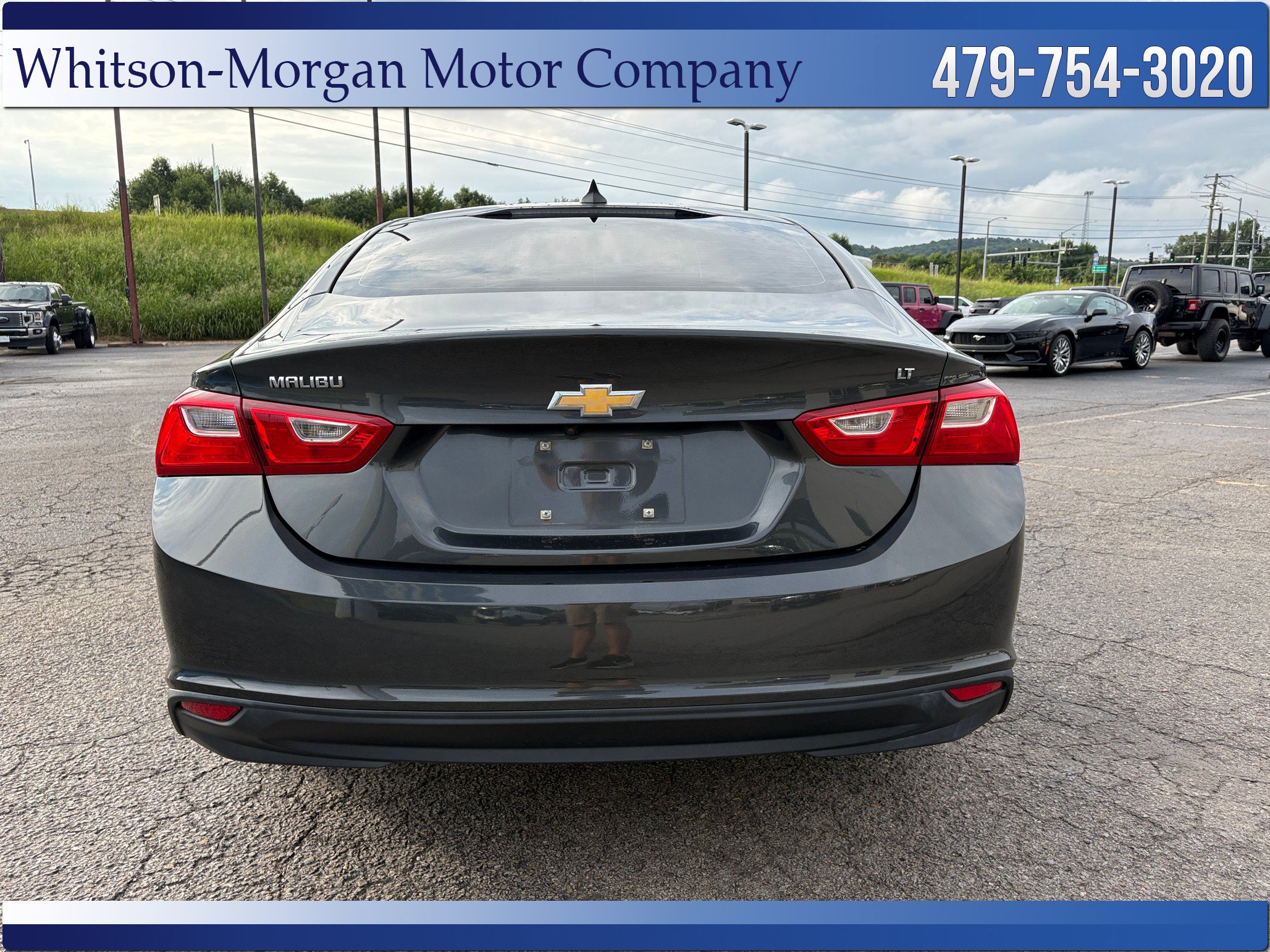 Used 2017 Chevrolet Malibu LT FWD image 6