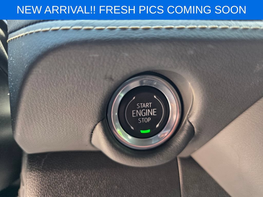 Used 2025 Chevrolet Tahoe Premier RWD image 12