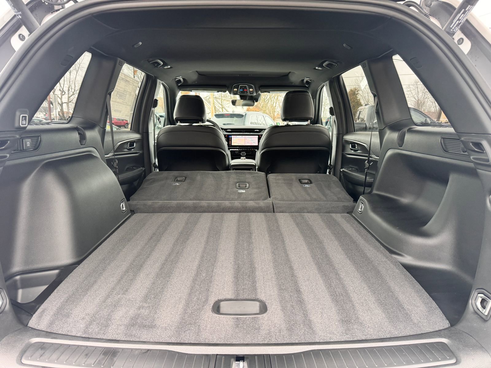 New 2026 Jeep Grand Cherokee Laredo image 7