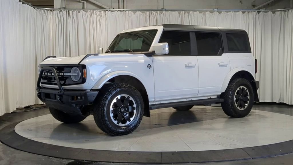 Used 2021 Ford Bronco Outer Banks AWD/4WD image 5