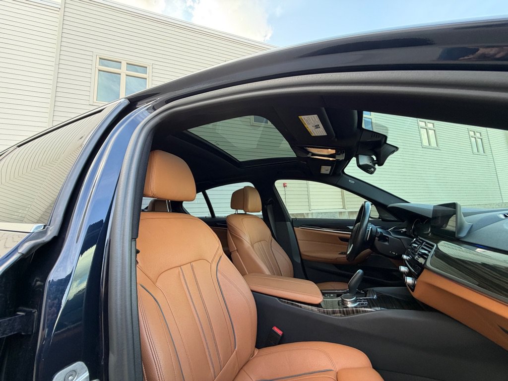 Used 2018 BMW 540i xDrive AWD/4WD image 21