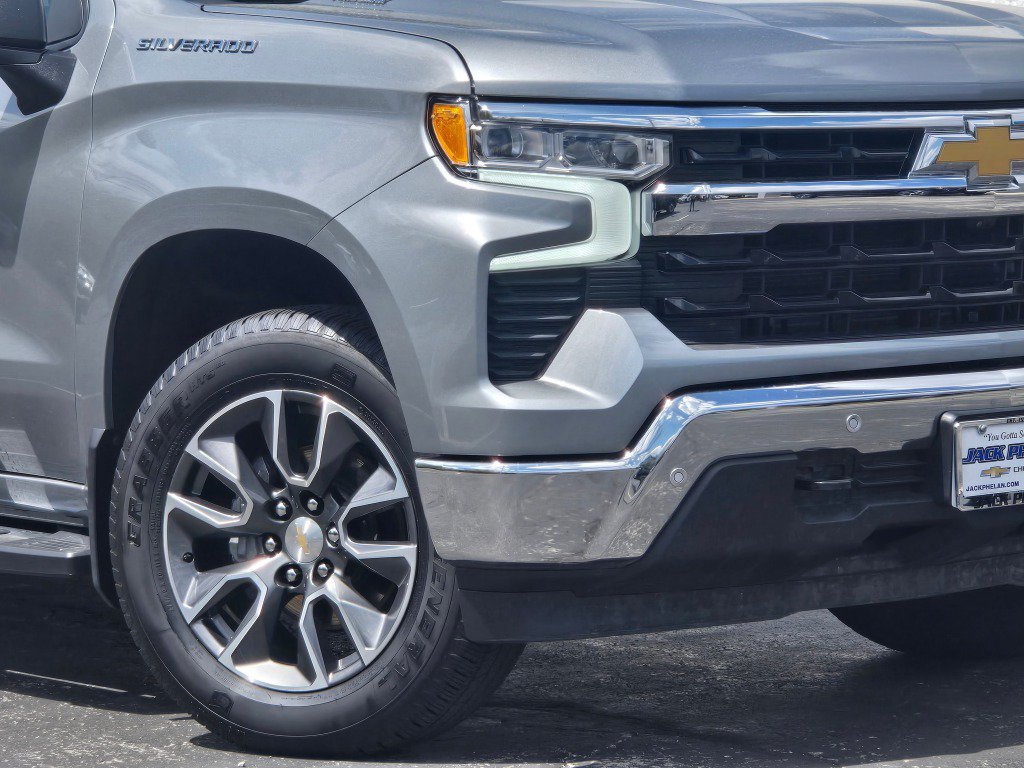 Certified 2025 Chevrolet Silverado 1500 LT w/ All Star Edition Plus AWD/4WD image 3