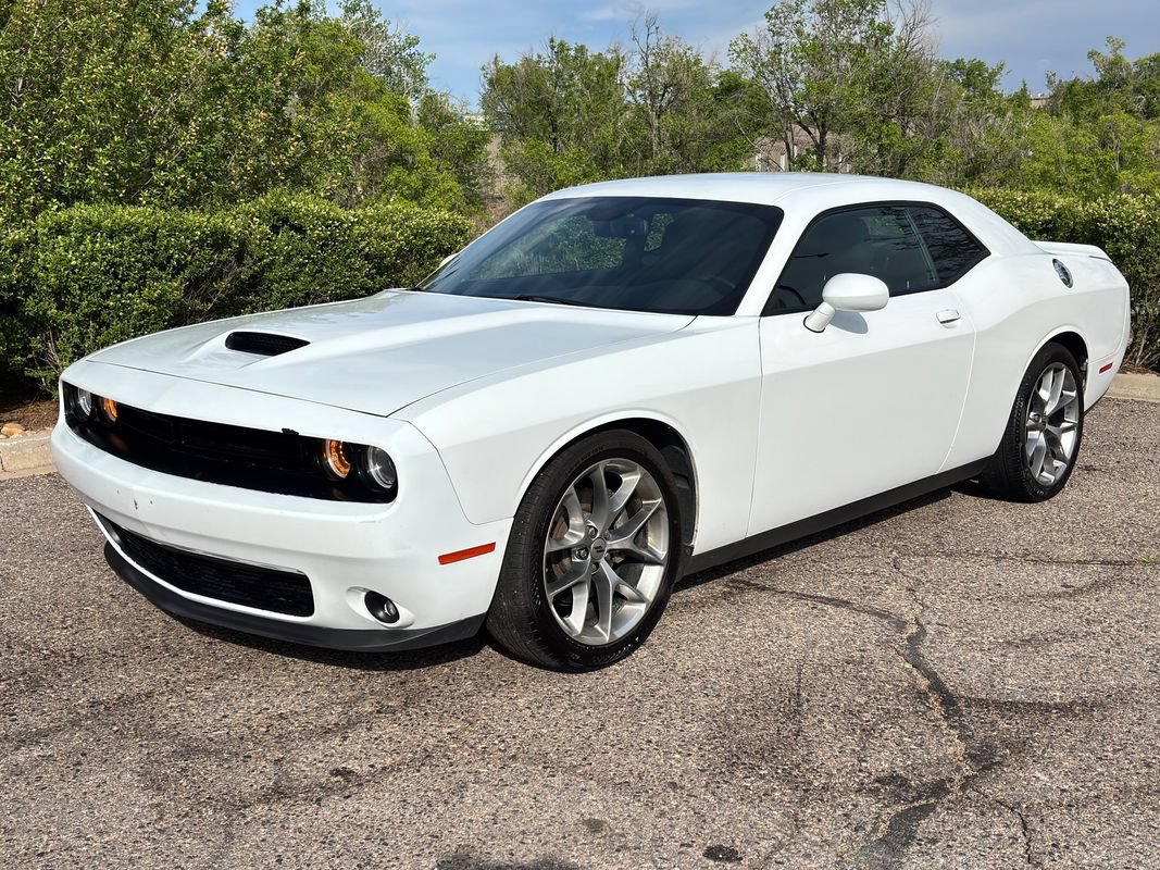 Used 2022 Dodge Challenger GT RWD image 6