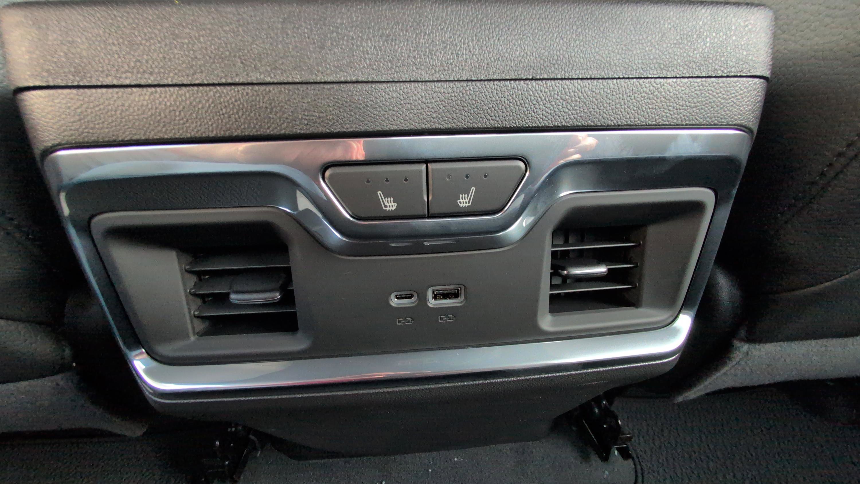 New 2026 GMC Sierra 1500 Denali w/ Technology Package image 17