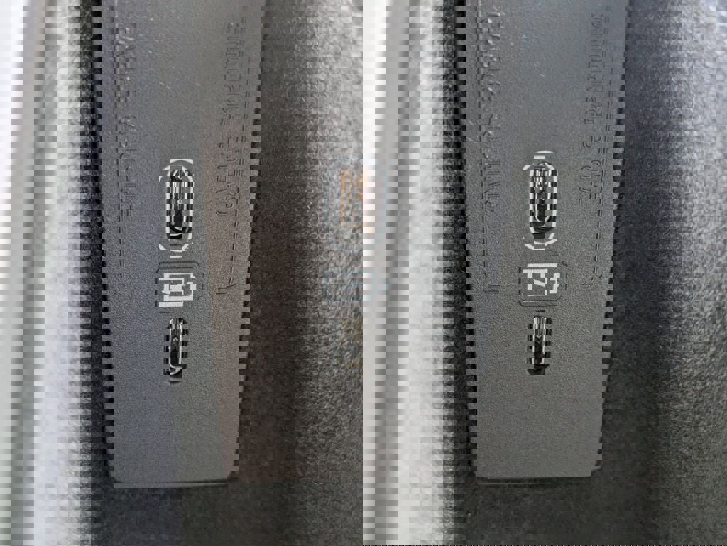 New 2026 Volvo XC60 T8 Core image 30