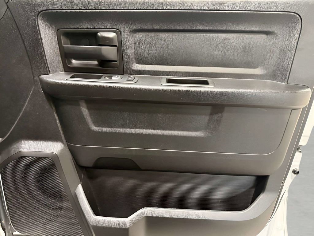 Used 2019 RAM 1500 Express w/ Wheel & Sound Group AWD/4WD image 11