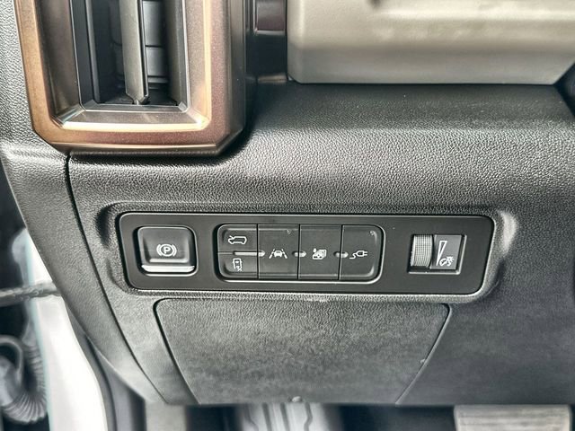 Used 2024 GMC Hummer EV 3X w/ Extreme Off-Road Package image 18