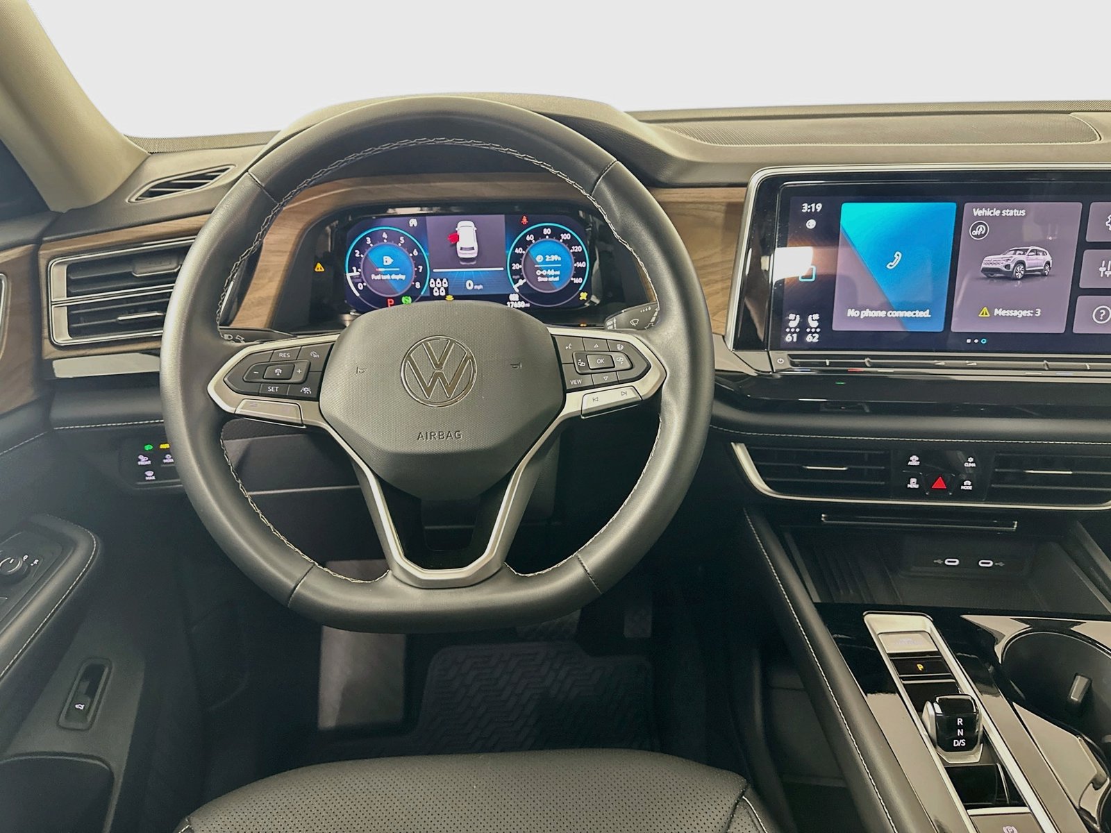 Used 2025 Volkswagen Atlas SE AWD/4WD image 15