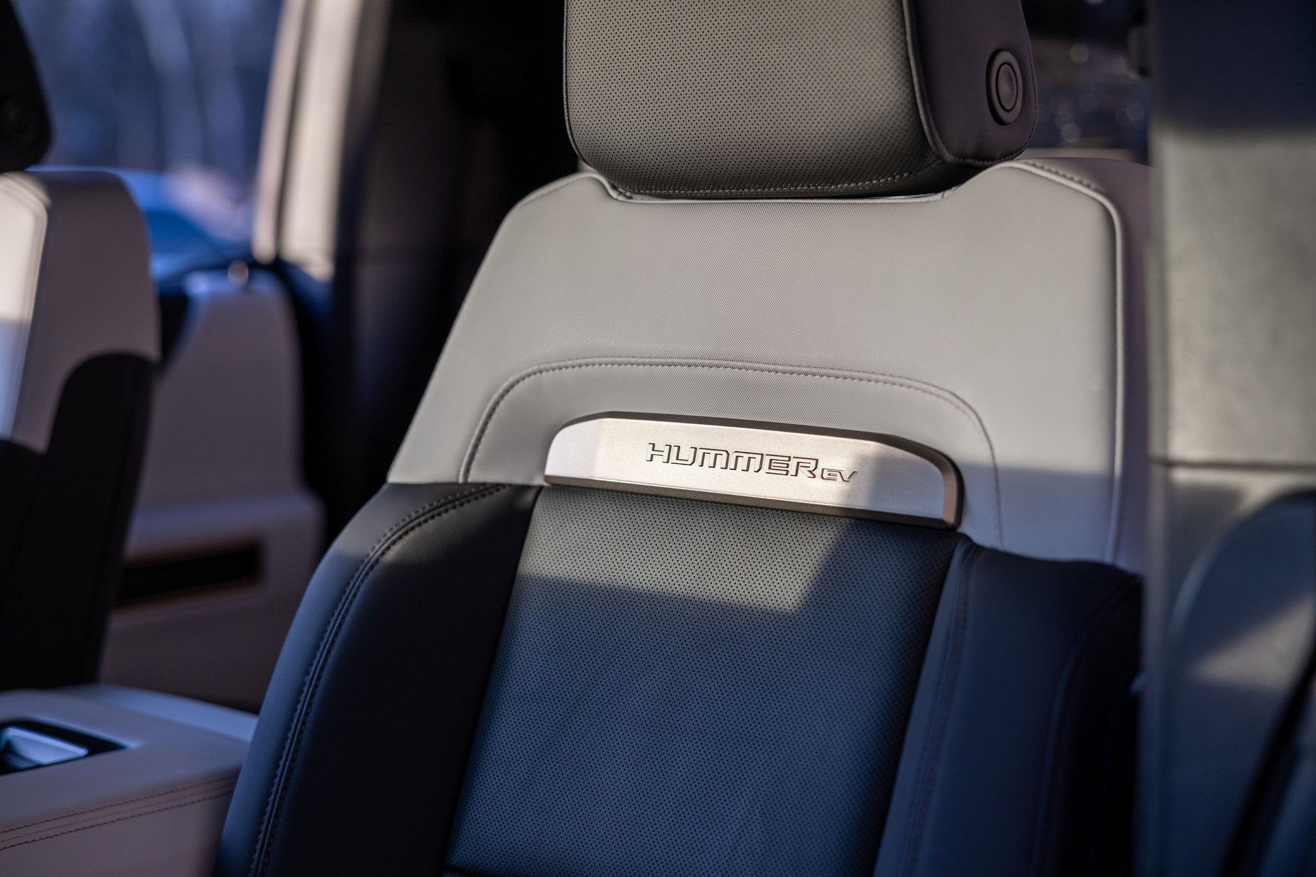 Used 2024 GMC Hummer EV 3X w/ Extreme Off-Road Package image 32