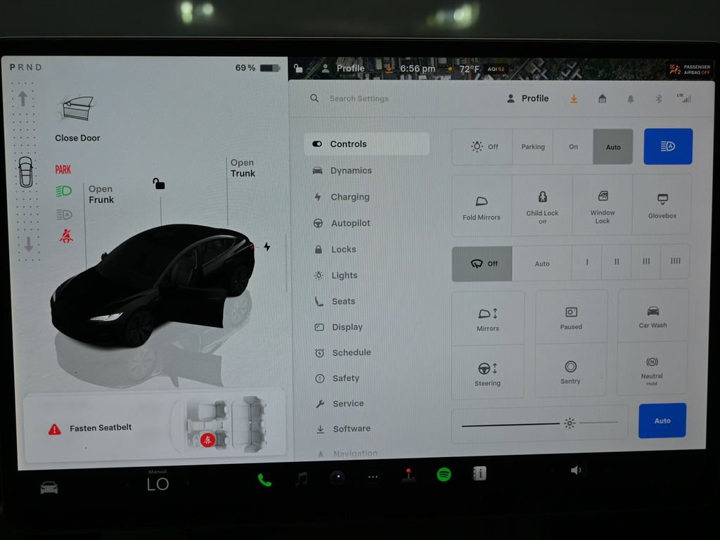 Used 2024 Tesla Model 3 Standard Range image 24