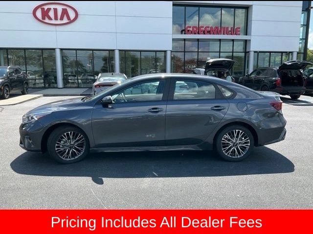 Used 2023 Kia Forte GT-Line w/ GT-Line Technology Package FWD image 6
