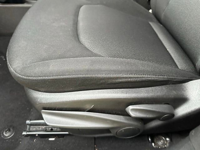 Used 2021 Jeep Renegade Sport image 30