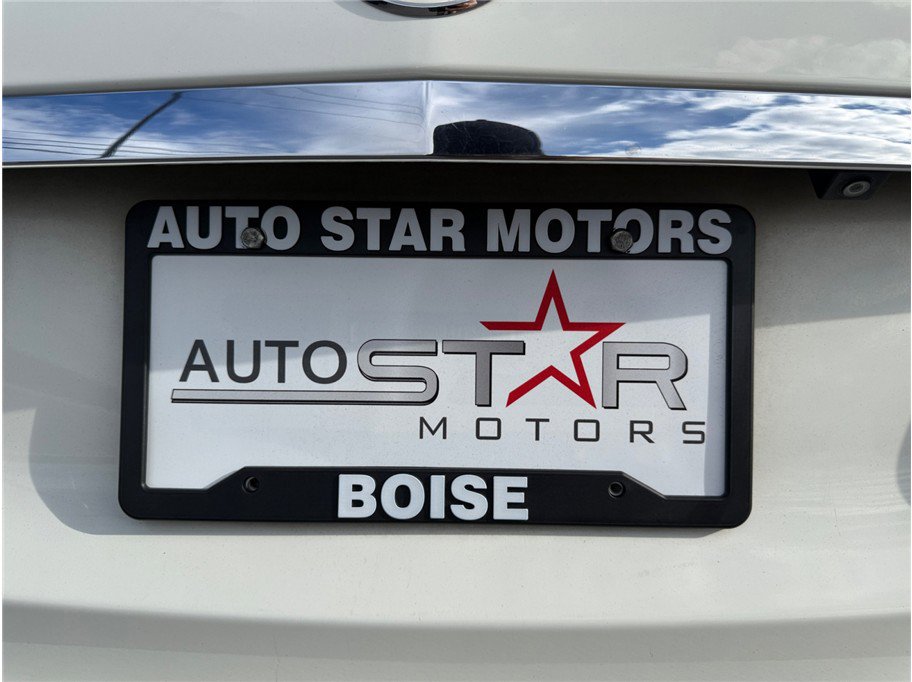 Used 2010 Mercedes-Benz E 350 4MATIC Sedan image 47