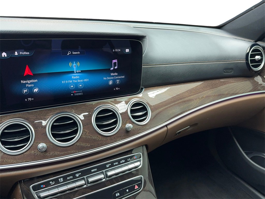 Used 2022 Mercedes-Benz E 350 Sedan w/ Driver Assistance Package image 23